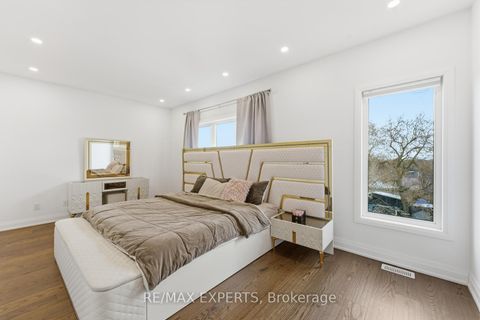 Photo 24 at 29 Persica Street, Oak Ridges, Richmond Hill