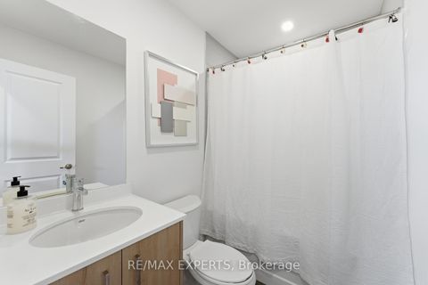 Photo 27 at 29 Persica Street, Oak Ridges, Richmond Hill