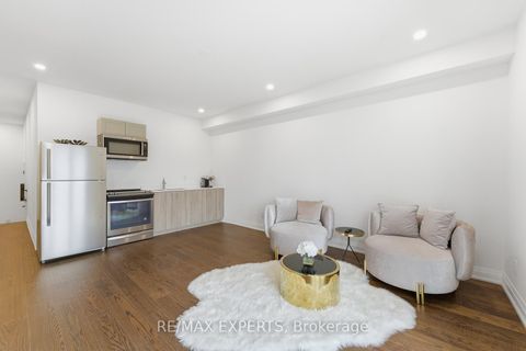 Photo 33 at 29 Persica Street, Oak Ridges, Richmond Hill