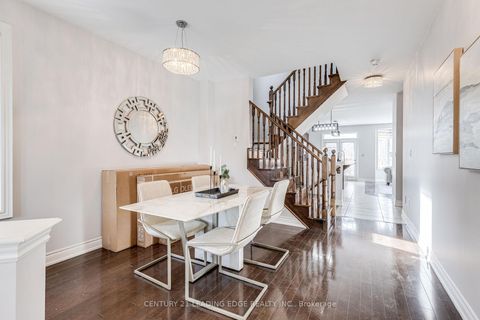 Photo 10 at 102 MACTIER Drive, Kleinburg, Vaughan