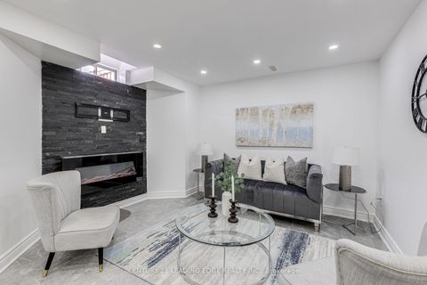 Photo 29 at 102 MACTIER Drive, Kleinburg, Vaughan