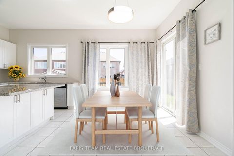 Photo 13 at 1547 McRoberts Crescent, Rural Innisfil, Innisfil