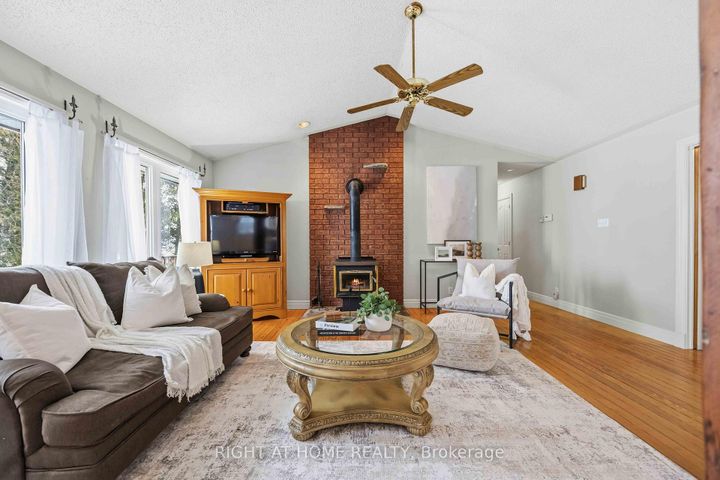 Photo 7 at 28 Birch Island Road, Rural Scugog, Scugog