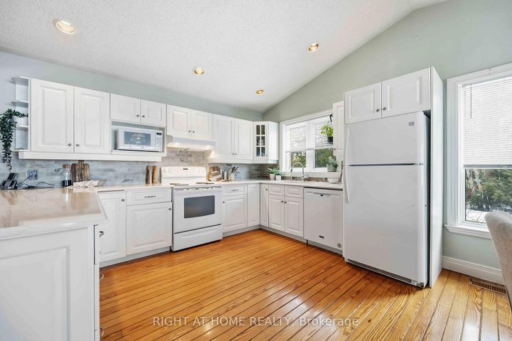 Photo 13 at 28 Birch Island Road, Rural Scugog, Scugog