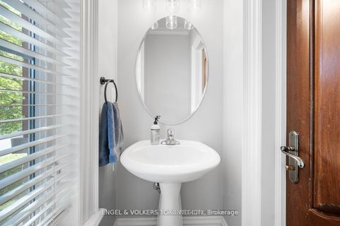 Photo 21 at 2 Fiorentina Avenue, Vellore Village, Vaughan