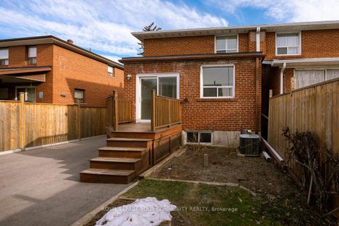 Photo 40 at 16 Martini Drive, Amesbury, Toronto
