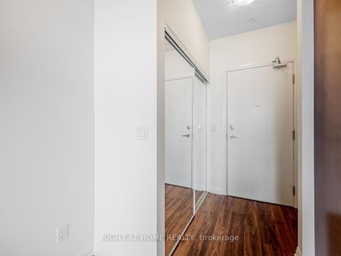 Photo 1 at 1010 - 65 Oneida Crescent, Langstaff, Richmond Hill