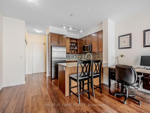 Photo 2 at 1010 - 65 Oneida Crescent, Langstaff, Richmond Hill