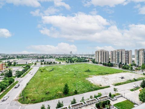 Photo 23 at 1010 - 65 Oneida Crescent, Langstaff, Richmond Hill