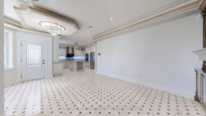 Photo 5 at 58 Highland Park Boulevard, Grandview, Markham