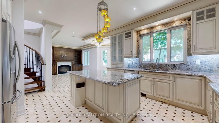 Photo 7 at 58 Highland Park Boulevard, Grandview, Markham