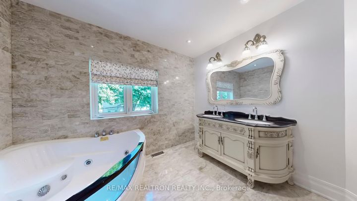 Photo 17 at 58 Highland Park Boulevard, Grandview, Markham