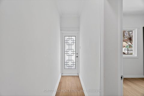 Photo 3 at 7 Ellsworth Avenue, Wychwood, Toronto