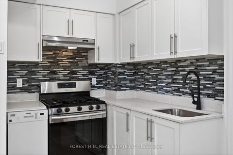 Photo 15 at 7 Ellsworth Avenue, Wychwood, Toronto