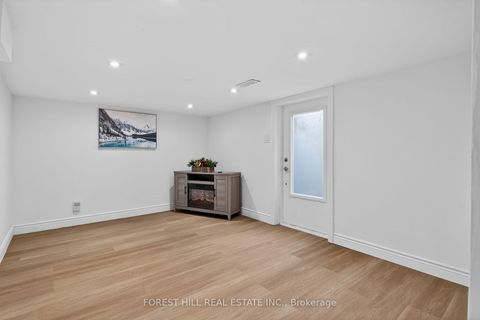 Photo 34 at 7 Ellsworth Avenue, Wychwood, Toronto