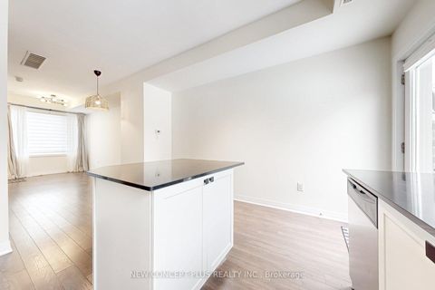 Photo 12 at 9 Thomas Mulholland Drive, CFB, Toronto