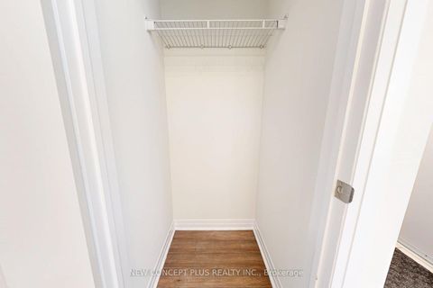 Photo 13 at 9 Thomas Mulholland Drive, CFB, Toronto