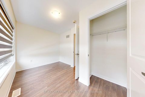 Photo 21 at 9 Thomas Mulholland Drive, CFB, Toronto