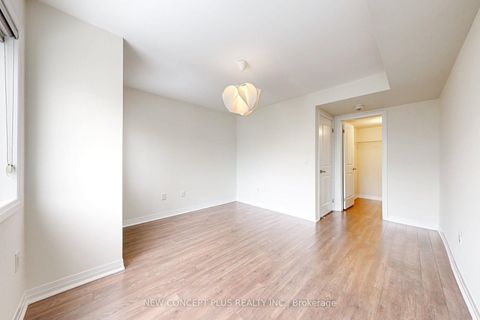 Photo 26 at 9 Thomas Mulholland Drive, CFB, Toronto