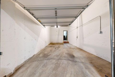 Photo 44 at 9 Thomas Mulholland Drive, CFB, Toronto