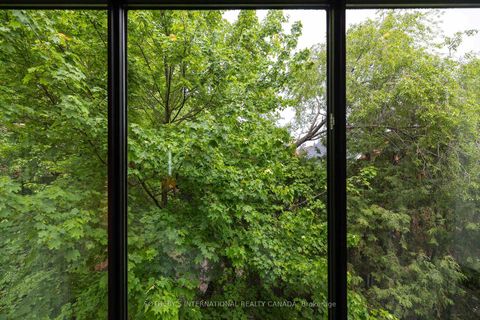 Photo 25 at 405 - 342 Spadina Road, Forest Hill South, Toronto