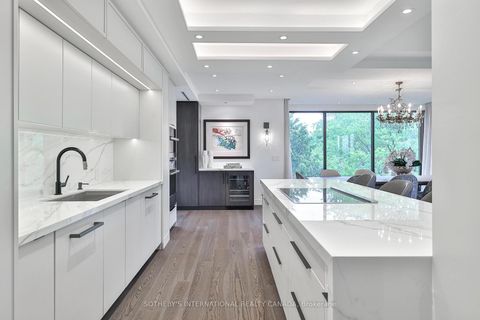 Photo 45 at 405 - 342 Spadina Road, Forest Hill South, Toronto