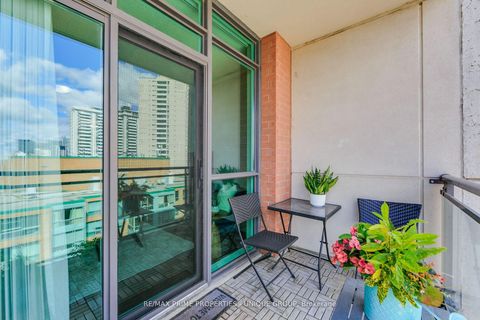 Photo 15 at 904 - 319 Merton Street, Mount Pleasant West, Toronto