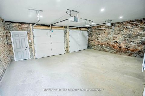 Photo 43 at 290 Bathurst Street, Bellwoods, Toronto