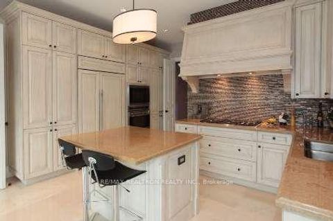 Photo 6 at 2303 - 183 Wellington Street W, Waterfront Communities C1, Toronto