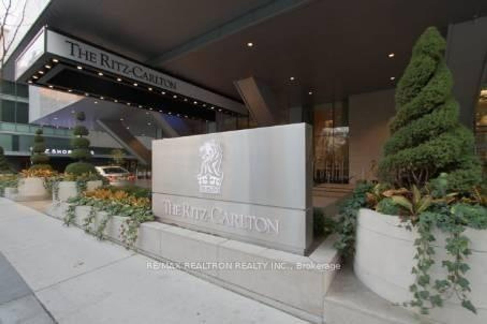 2303 - 183 Wellington Street W, Waterfront Communities C1, Toronto 