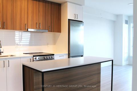 Photo 5 at A3410 - 30 Upper Mall Way, Brownridge, Vaughan