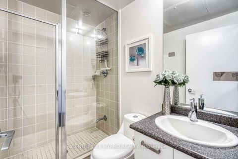 Photo 16 at 2810 - 832 Bay Street, Bay Street Corridor, Toronto