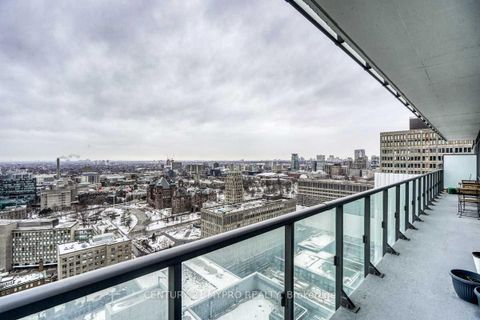 Photo 18 at 2810 - 832 Bay Street, Bay Street Corridor, Toronto