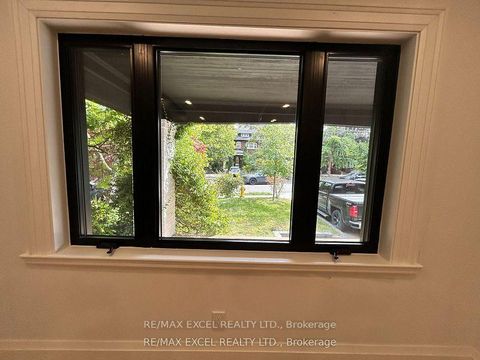 Photo 4 at 34 Raymond Avenue, Lambton Baby Point, Toronto