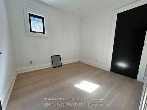 Photo 14 at 34 Raymond Avenue, Lambton Baby Point, Toronto