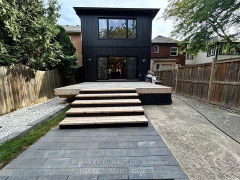 Photo 22 at 34 Raymond Avenue, Lambton Baby Point, Toronto