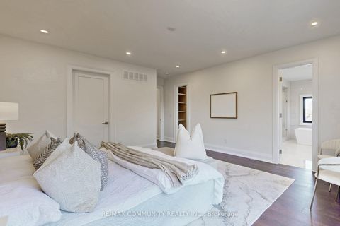 Photo 23 at 122 Marble Arch Crescent, Maryvale, Toronto