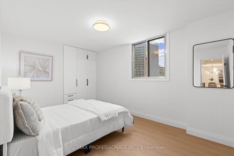 Photo 18 at 508 - 820 Burnhamthorpe Road, Markland Wood, Toronto