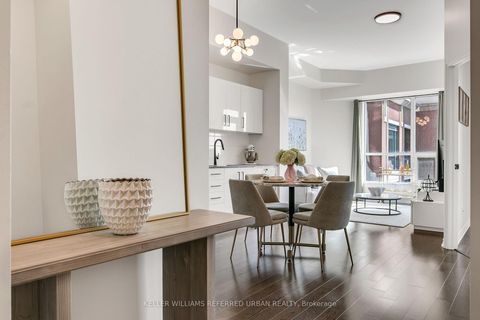 Photo 2 at 725 - 23 Glebe Road W, Eglinton, Toronto