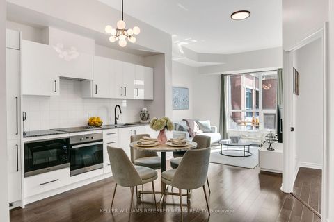 Photo 3 at 725 - 23 Glebe Road W, Eglinton, Toronto