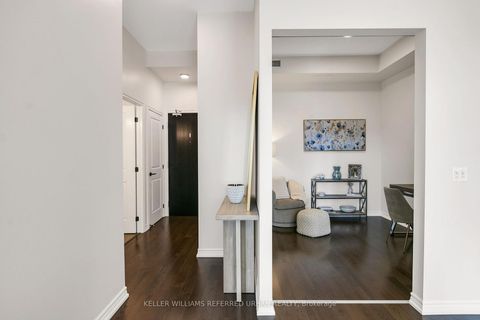 Photo 4 at 725 - 23 Glebe Road W, Eglinton, Toronto