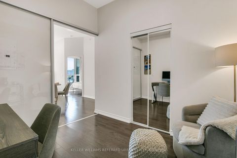 Photo 18 at 725 - 23 Glebe Road W, Eglinton, Toronto