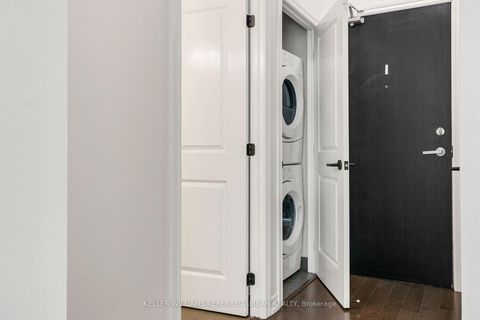 Photo 28 at 725 - 23 Glebe Road W, Eglinton, Toronto