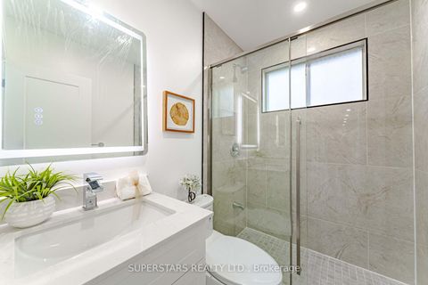 Photo 15 at 88 Castle Hill Drive, L'Amoreaux, Toronto