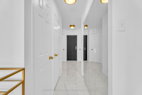 Photo 7 at 2504 - 55 Centre Avenue, Bay Street Corridor, Toronto