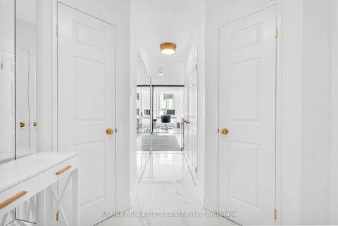 Photo 8 at 2504 - 55 Centre Avenue, Bay Street Corridor, Toronto