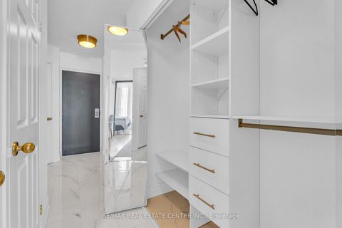 Photo 32 at 2504 - 55 Centre Avenue, Bay Street Corridor, Toronto