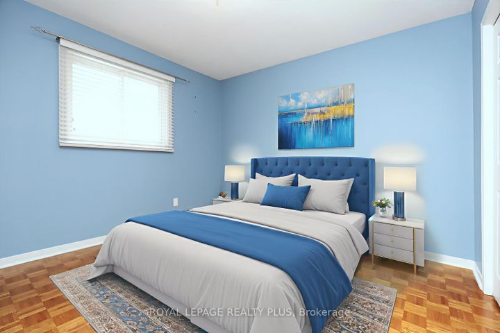 Photo 27 at 1086 Hedge Drive, Lakeview, Mississauga
