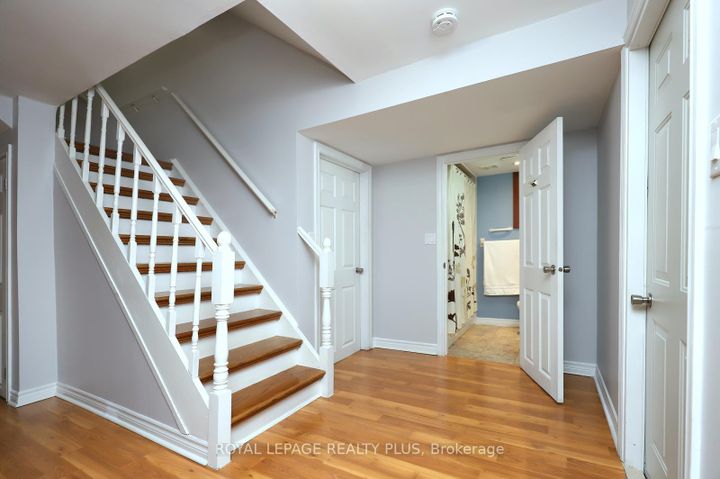 Photo 31 at 1086 Hedge Drive, Lakeview, Mississauga