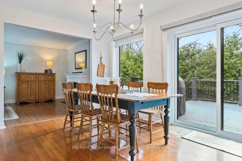 Photo 9 at 68 Glenmanor Drive N, CO Central, Oakville